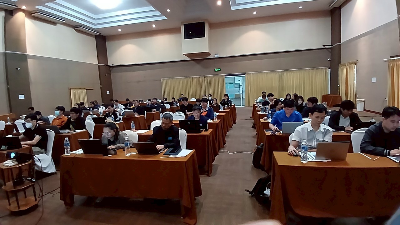 LINE ALBUM Day4 250801 5