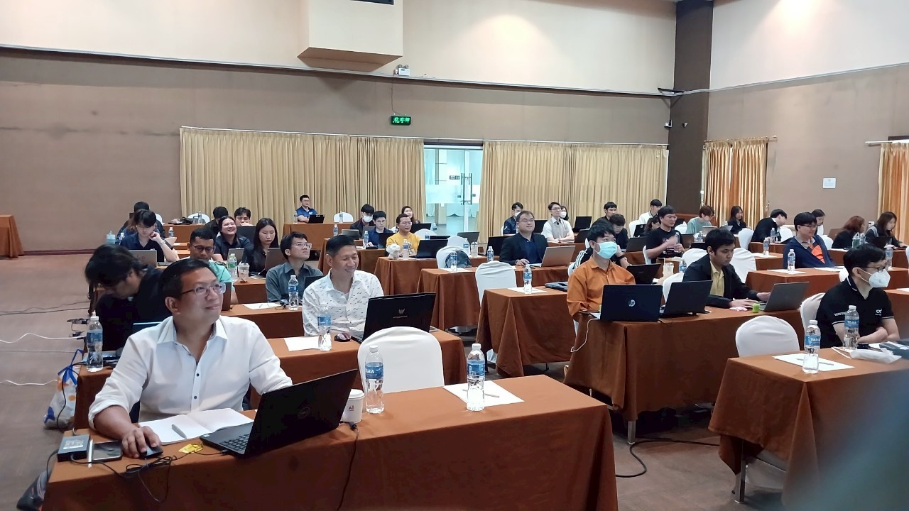 LINE ALBUM Day4 250801 6