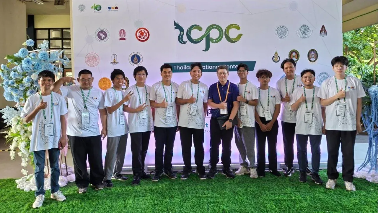 นักศึกษาจากสาขาวิศวกรรมคอมพิวเตอร์ เข้าร่วมการแข่งขันเขียนโปรแกรมคอมพิวเตอร์  ICPC Thailand National Contest 2026 ณ คณะวิทยาศาสตร์ มหาวิทยาลัยเกษตรศาสตร์  